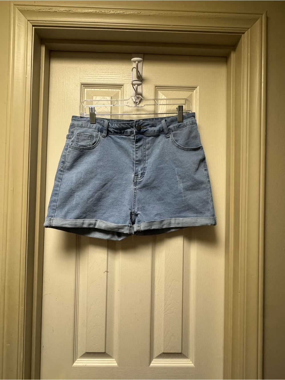 SHEIN Light Blue Rolled-Hem High-Waist Denim Shorts